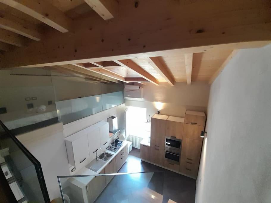 Apartamento Iseo Loft - Comfort In Downtown Exterior foto